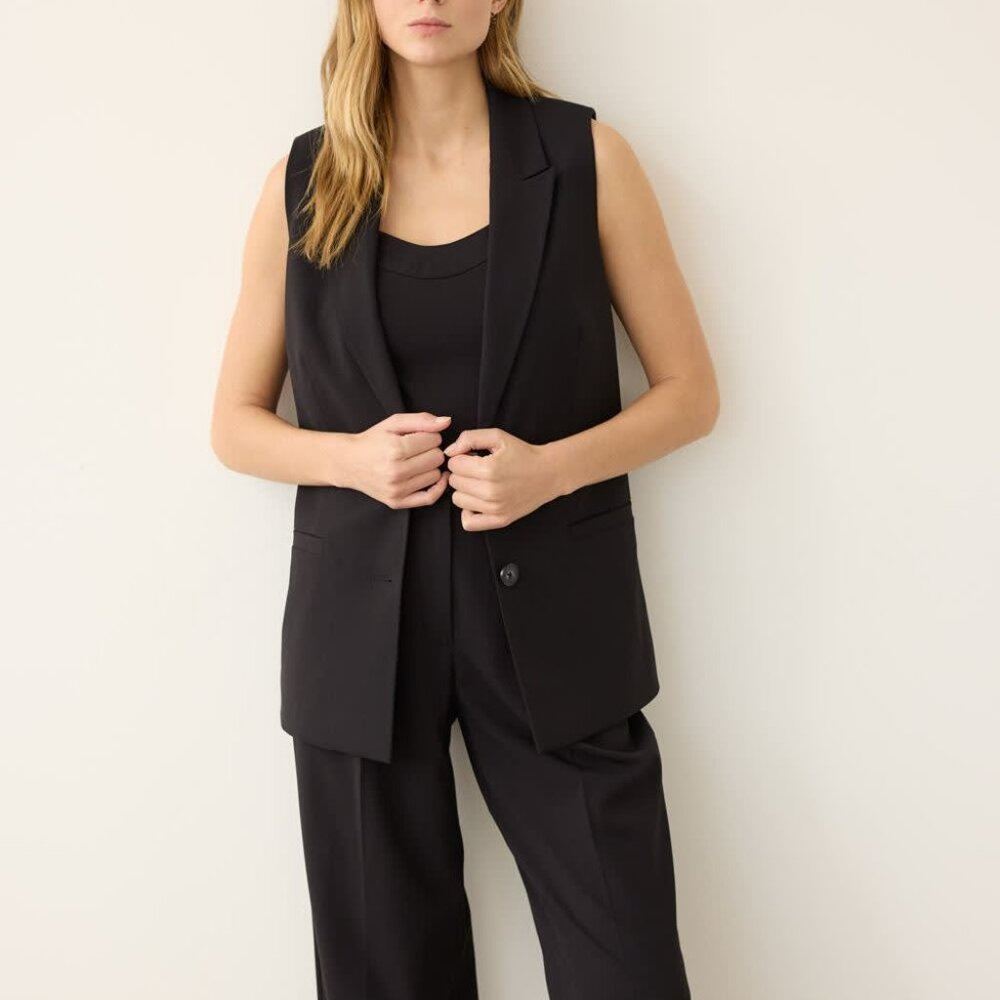 Long Sleeveless Vest - The Timeless